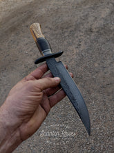 Load image into Gallery viewer, Olive wood Fighter
